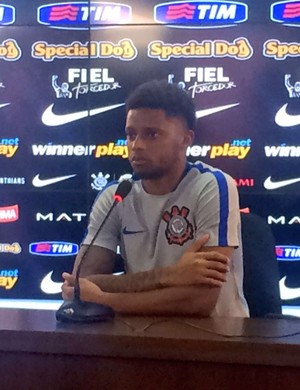 André entrevista Corinthians (Foto: Diego Ribeiro)