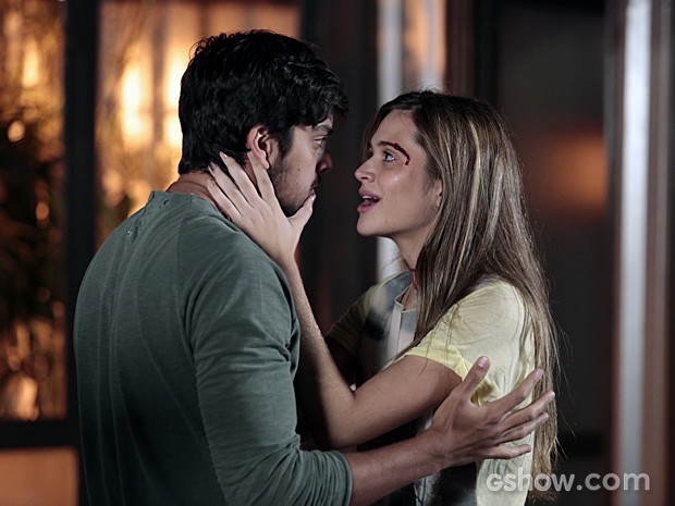 Lili e Marlon armam para enganar LC (Foto: Felipe Monteiro/TV Globo)