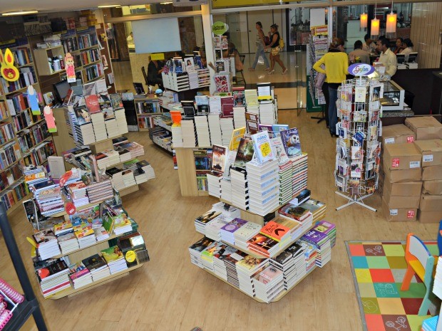 Livraria no shopping (Foto: Tácita Muniz/G1)