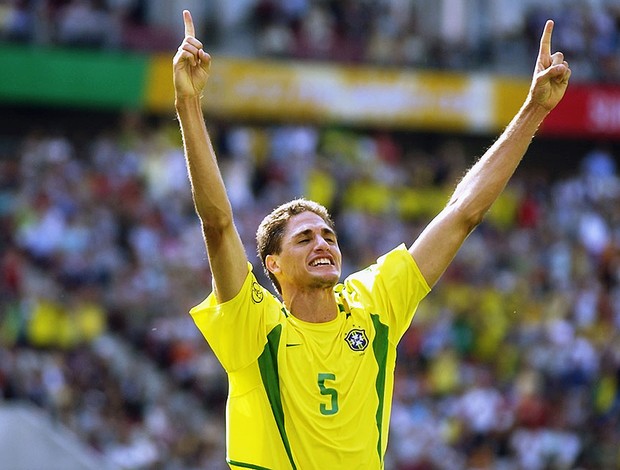 Edmilson brasil costa rica copa do mundo 2002 (Foto: Agência Getty Images)