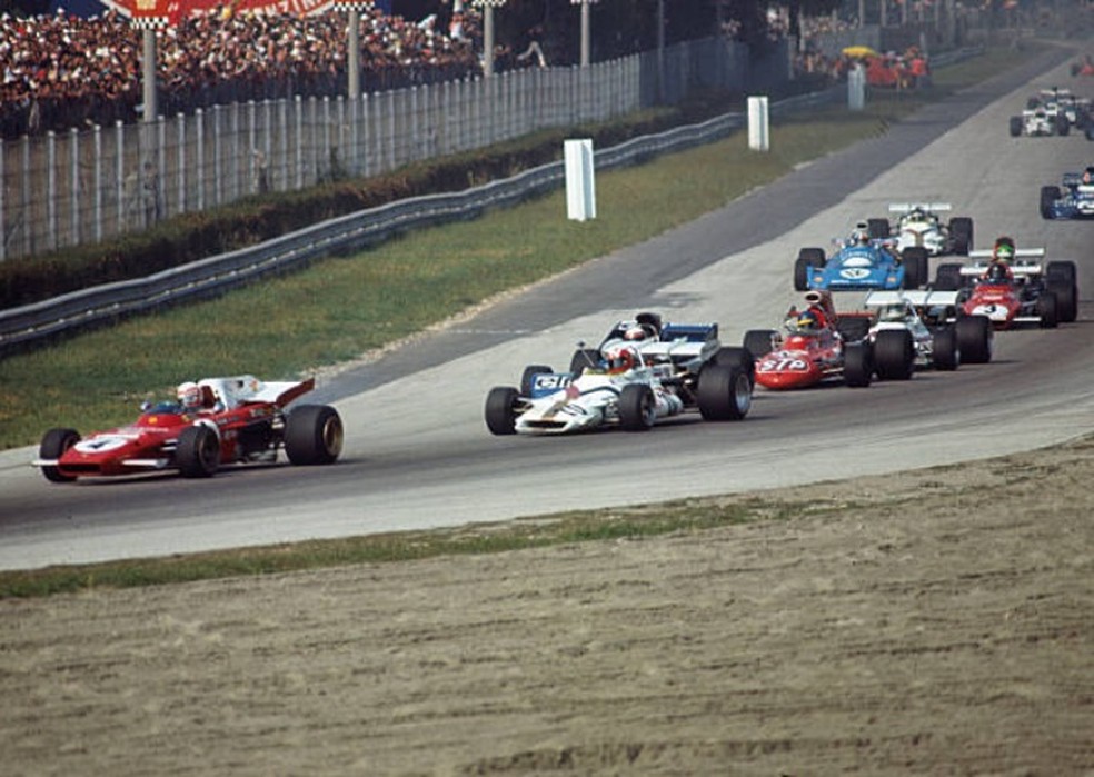 Regazzoni liderou a corrida no começo em Monza, em 1971 (Foto: Getty Images)
