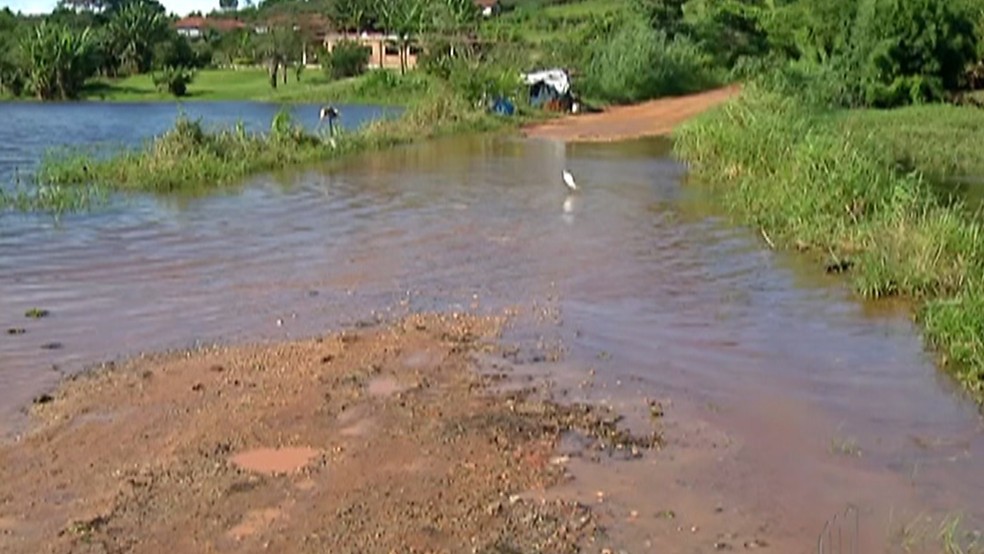 Mapeamento de águas subterrâneas pode ajudar no abastecimento de propriedades rurais no Alto Tietê  — Foto: Reprodução/TV Diário