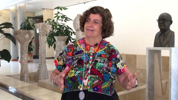 BBC: Valeria Souza é considerada uma das maiores especialistas no ecossistema de pântano (Foto: UNAM/BBC)