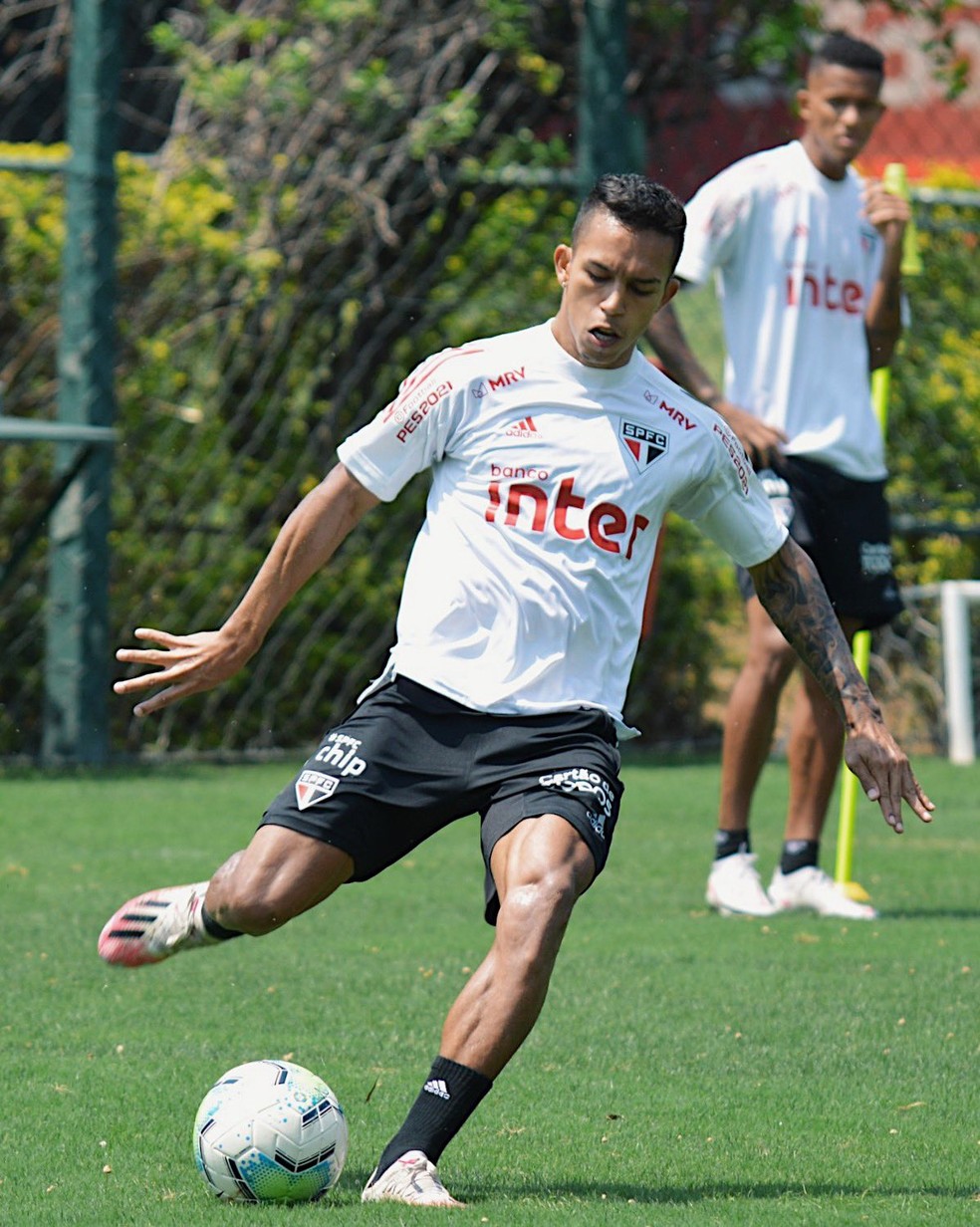 Igor Vinicius em treino no São Paulo — Foto: Reprodução/Twitter