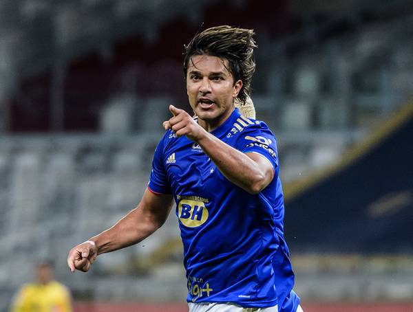 Marcelo Moreno retorna ao Cruzeiro: entenda situação do atacante boliviano