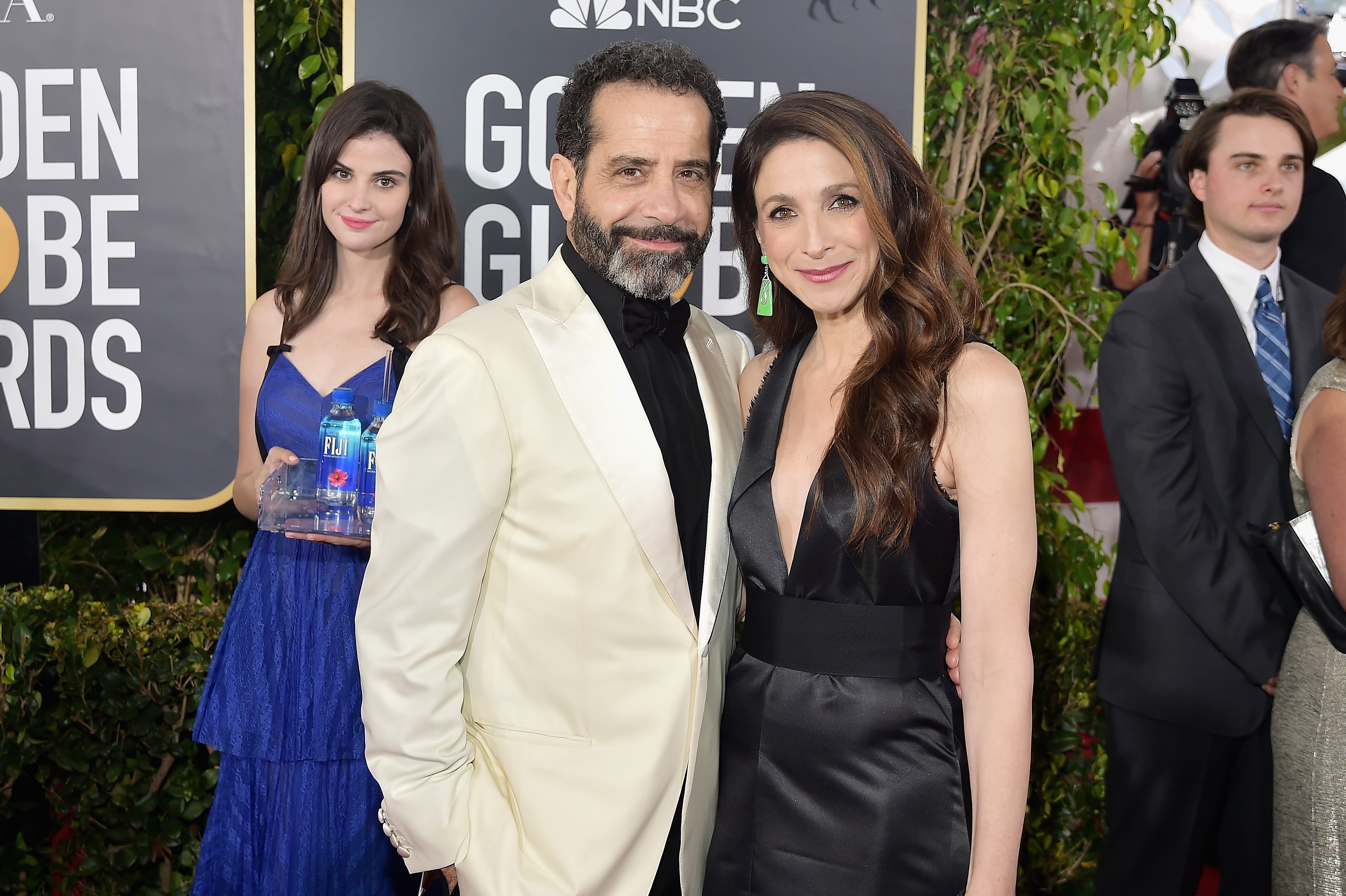 Tony Shalhoub e Marin Hinkle (Foto: Getty Images)