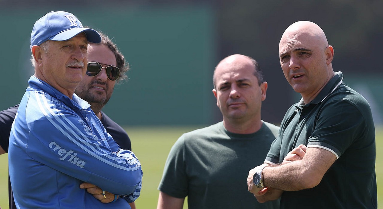 Último treino do Palmeiras antes de Dérbi tem presidente e retorno de Willian e Mayke