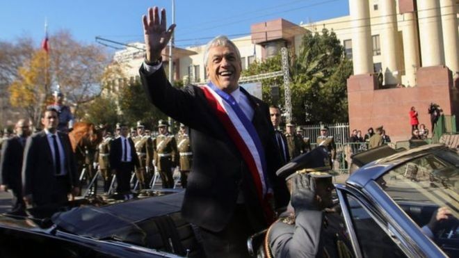 BBC; Após protestos, Piñera anunciou entre outras medidas a intenção de seu governo de reduzir o salário dos parlamentares (Foto: GETTY IMAGES VIA BBC)