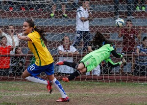 Ana Vitória é campeã com a Seleção Sub-17 (Foto: Ale Vianna/ ME Assessoria)