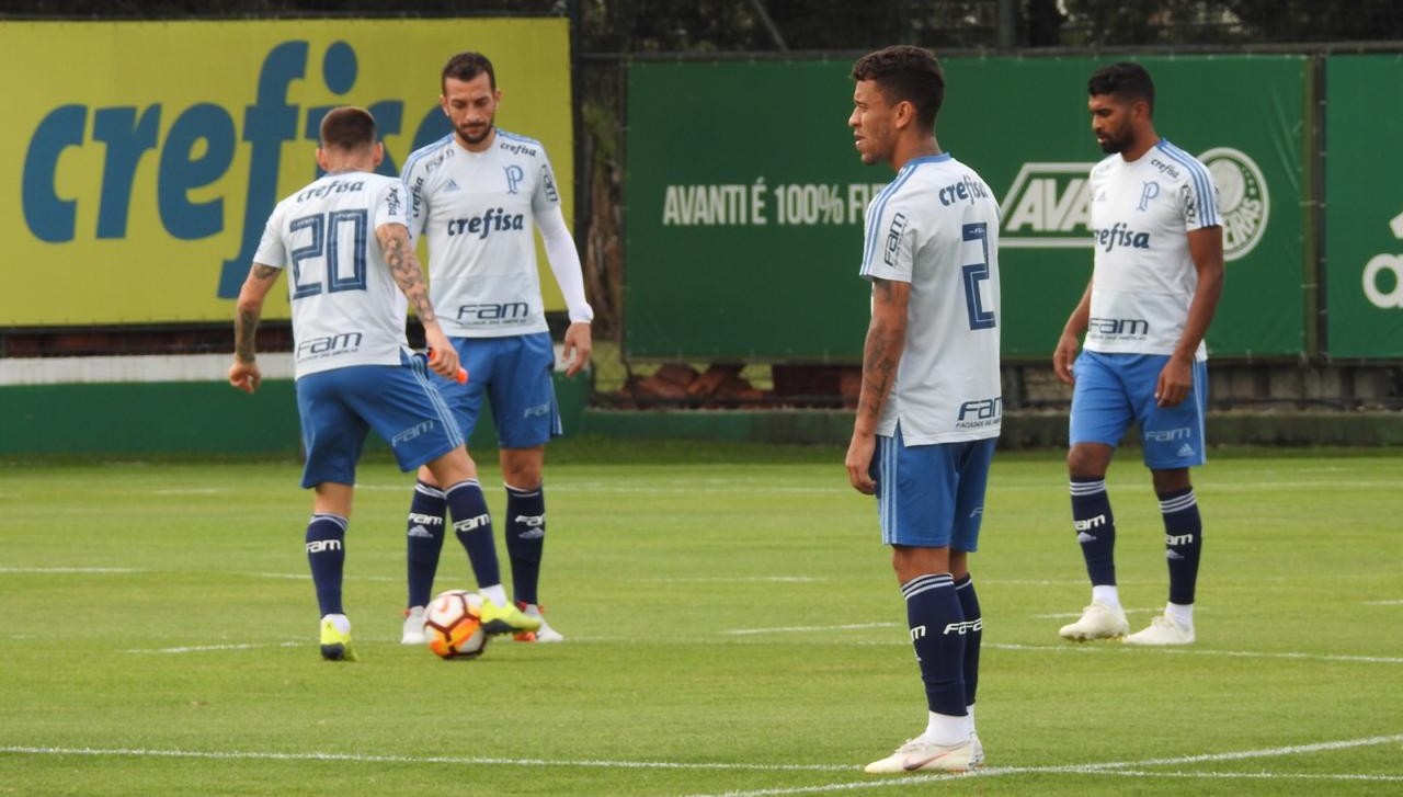 Sem dois jogadores importantes, Palmeiras faz último treino para enfrentar Colo-Colo