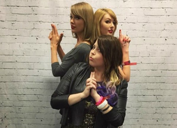 Encontro de Taylor Swift com sua sósia  (Foto: Reprodução Instagram)