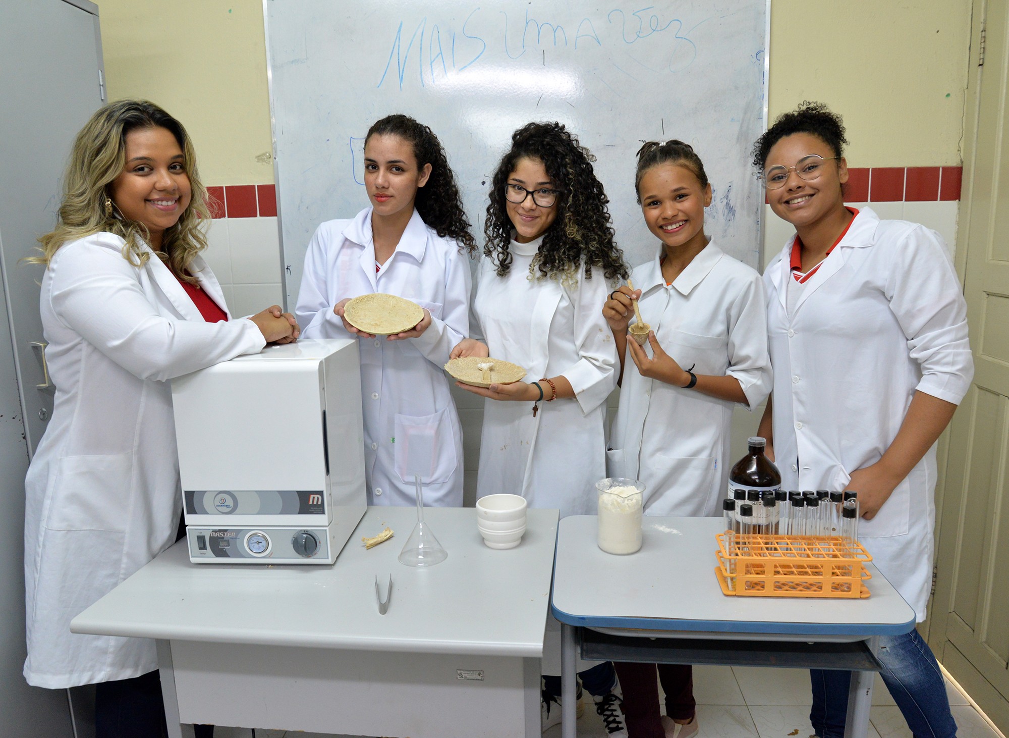 O projeto Meninas na Ciência é executado em parceria com a Universidade Federal de Sergipe (Foto: Divulgação Laís Menezes)