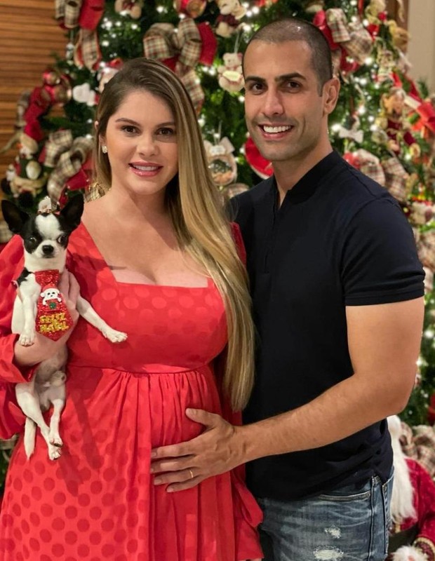 Bárbara Evans e marido (Foto: Instagram)