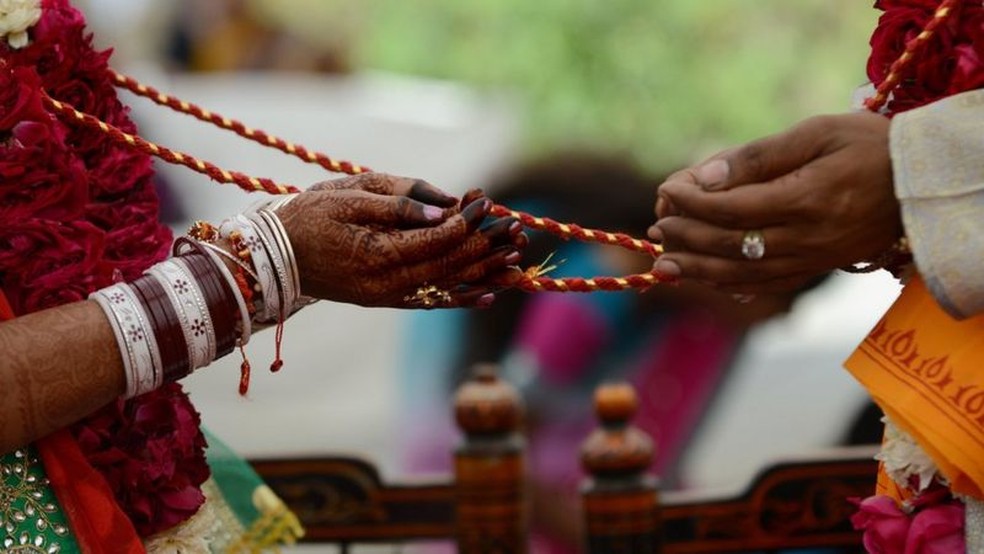 Na Índia, os casamentos são considerados sagrados. — Foto: Getty Images via BBC
