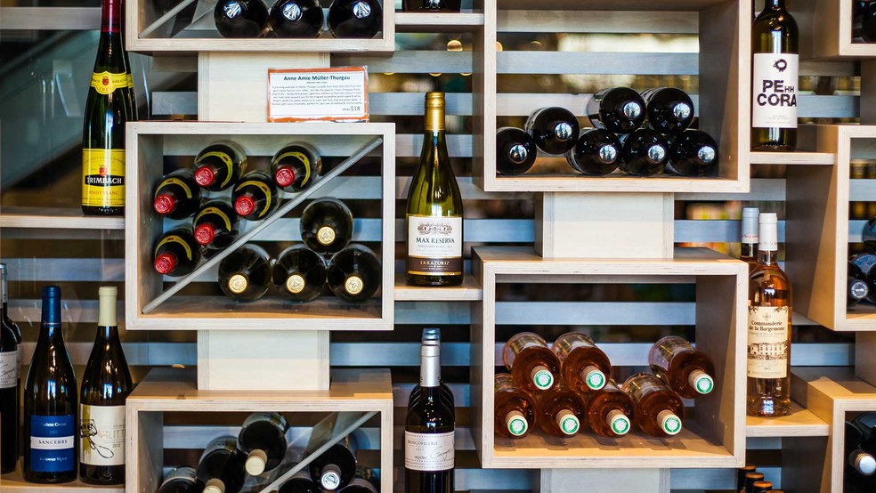 Como escolher vinho no supermercado?  — Foto: Reprodução/Unsplash