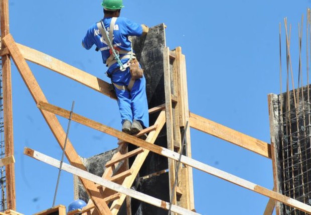 Regras de saúde e segurança da construção civil foram modificadas (Foto: Elza Fiúza/Agência Brasil)