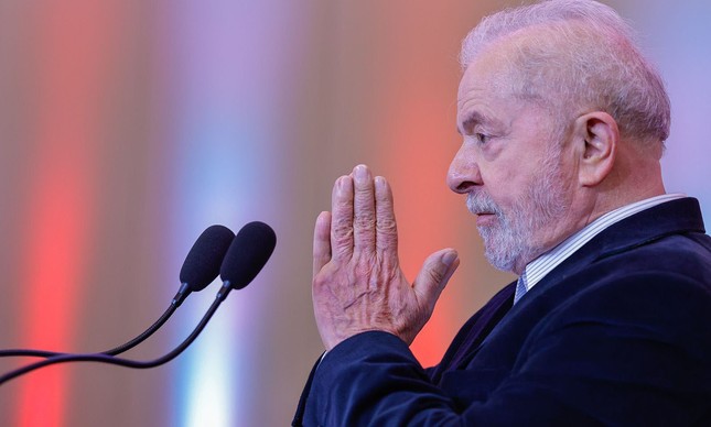 O ex-presidente Lula em entrevista a blogueiros e youtubers em São Paulo