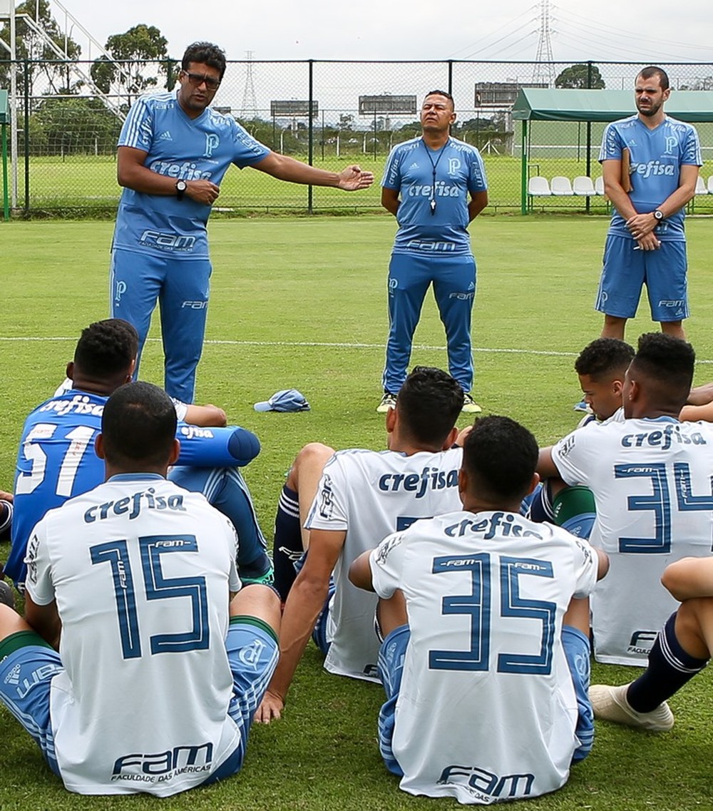 Em busca de título inédito, Palmeiras tenta encarar adversidade com desfalques e se manter favorito