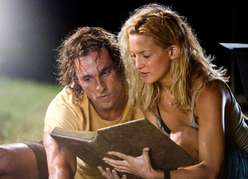 A atriz Kate Hudson e o ator Matthew McConaughey em cena de Um Amor de Tesouro (2008) (Foto: Reprodução)
