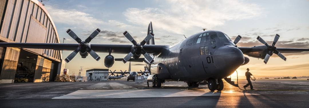 Avião de transporte da Nova Zelândia C-130H Hercules será enviado como apoio humanitário à Europa