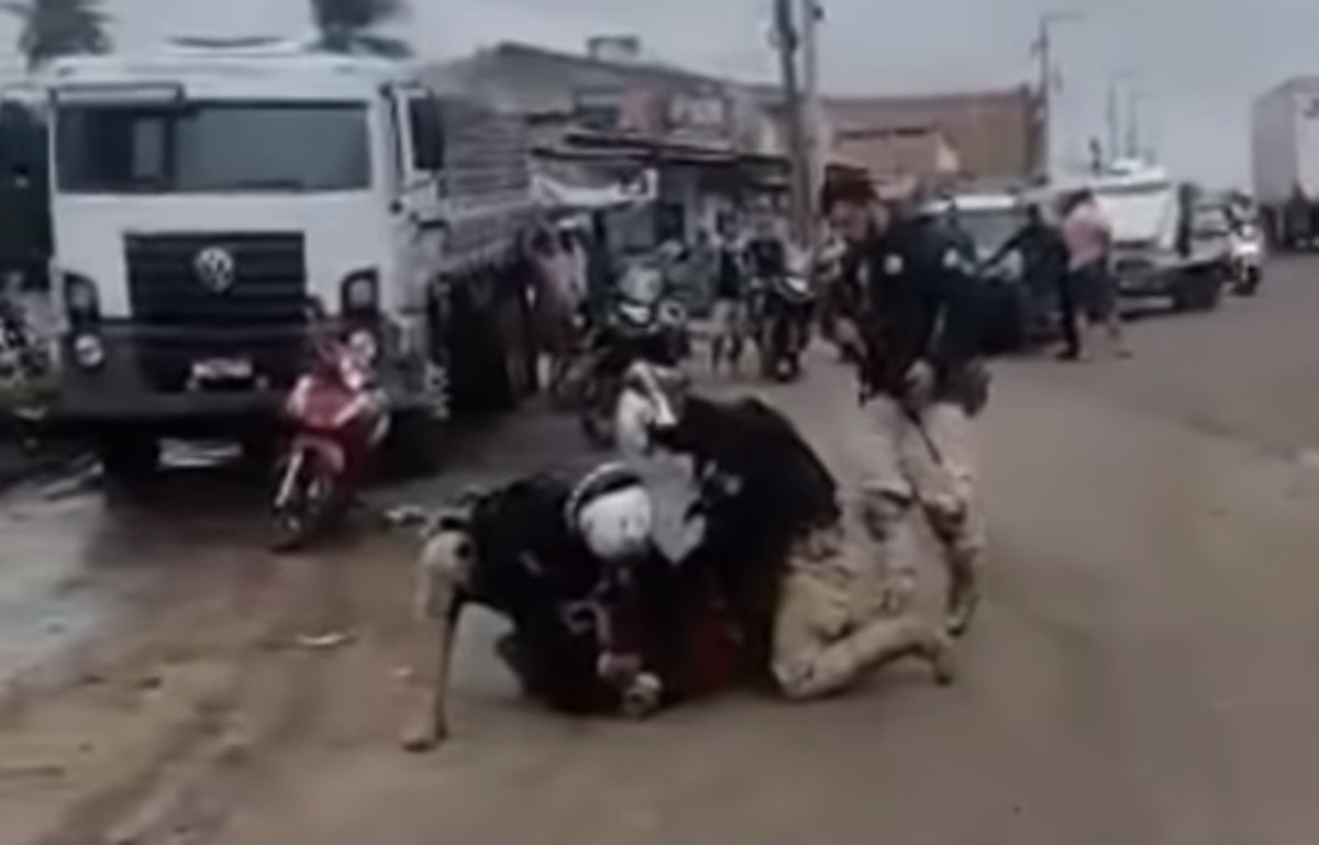 'C&acirc;mara de g&aacute;s' da PRF: policiais que trancaram Genivaldo em porta-malas seguem sem puni&ccedil;&atilde;o