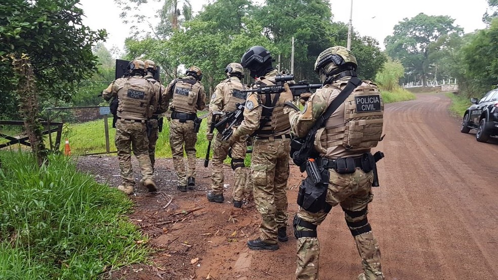 Operação é contra tráfico de drogas — Foto: Divulgação/Polícia Civil