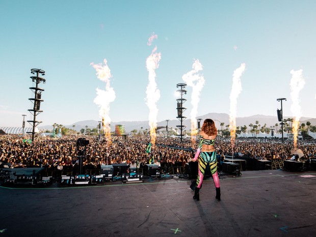 Anitta no Coachella (Foto: Divulgação/@simplyyyg)