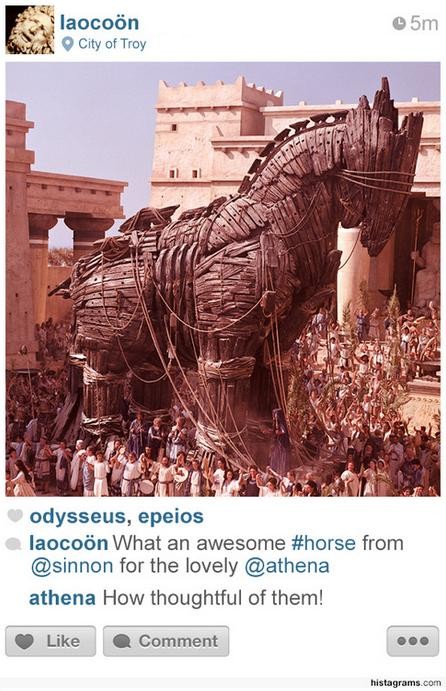 Laocoonte, um dos personagens mais importantes da Guerra de Troia, posta uma foto do Cavalo de Troia, entregue aos troianos pelos aqueus  (Foto: Reprodução/Histagrams)