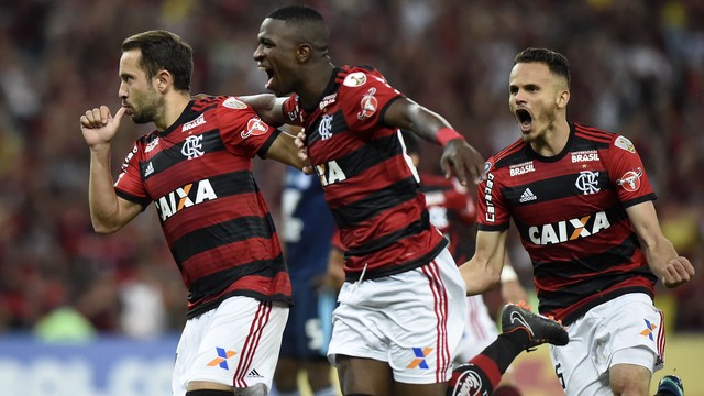 Adversário do Flamengo na Liberta, Emelec vive ótimo momento
