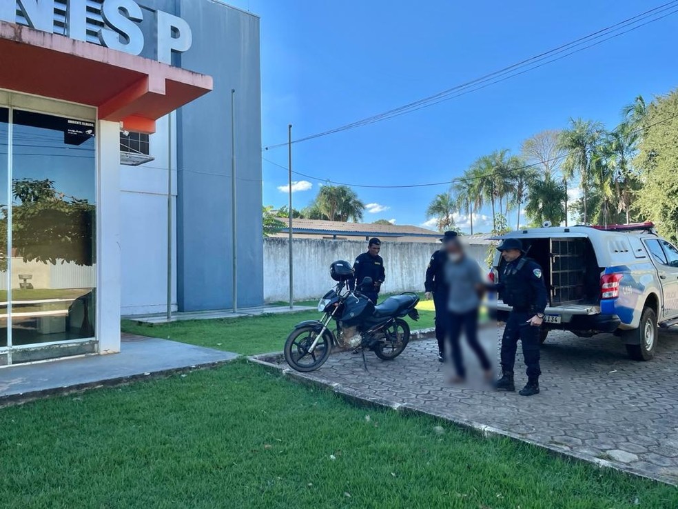 Homem é preso suspeito de matar mulher a pauladas na frente do filho em Ji-Paraná, RO — Foto: Reprodução