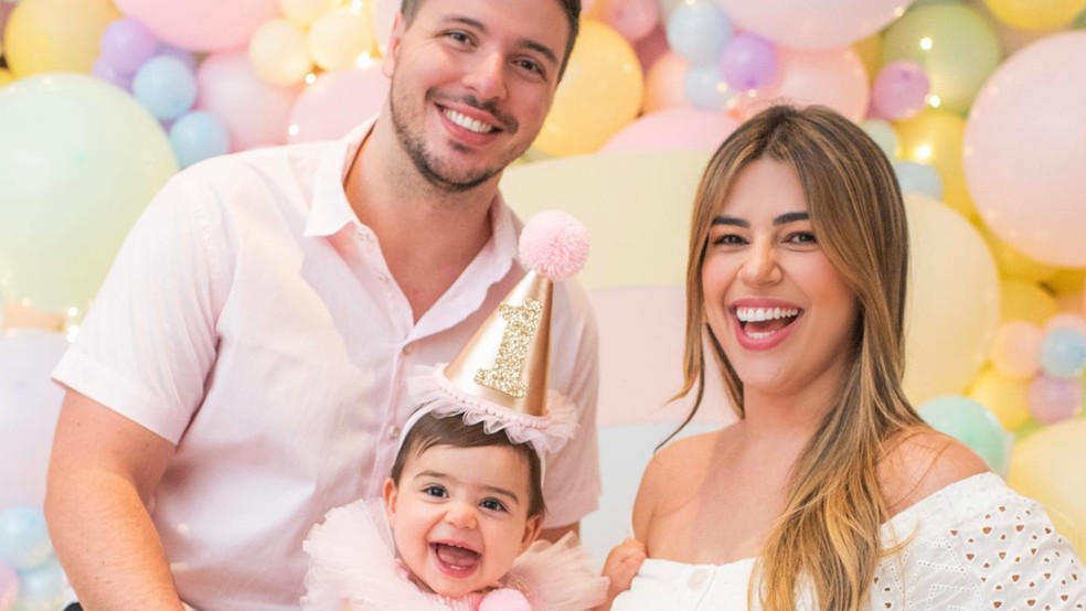 Vivian Amorim comemora primeiro anivers&aacute;rio da filha &mdash; Foto: Reprodu&ccedil;&atilde;o/Instagram