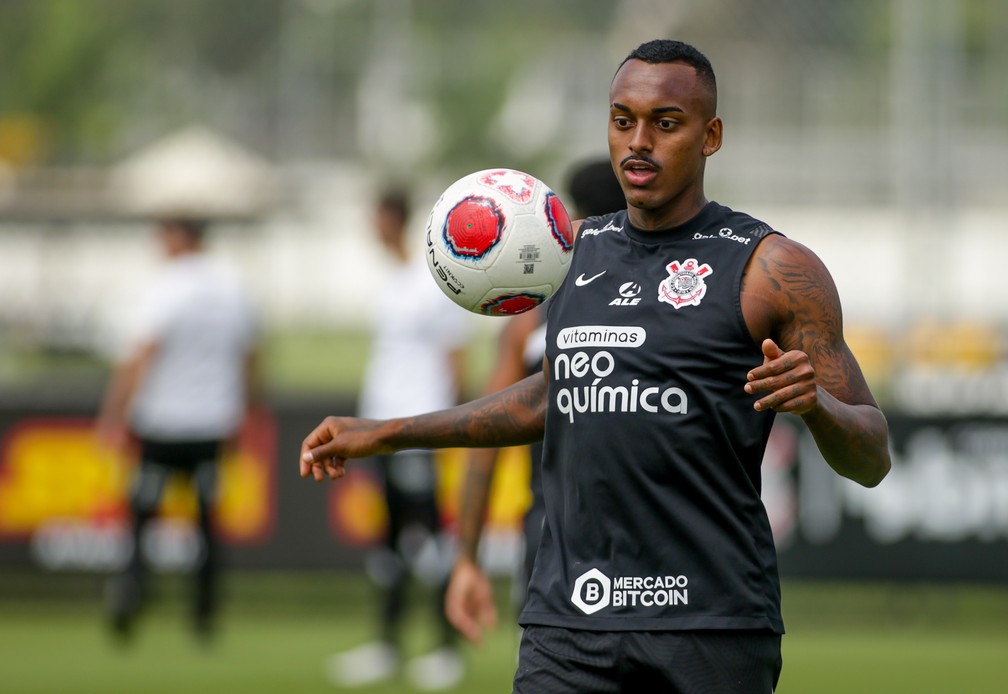 Raul Gustavo celebra nova chance no Corinthians e projeta ano com títulos e até Seleção