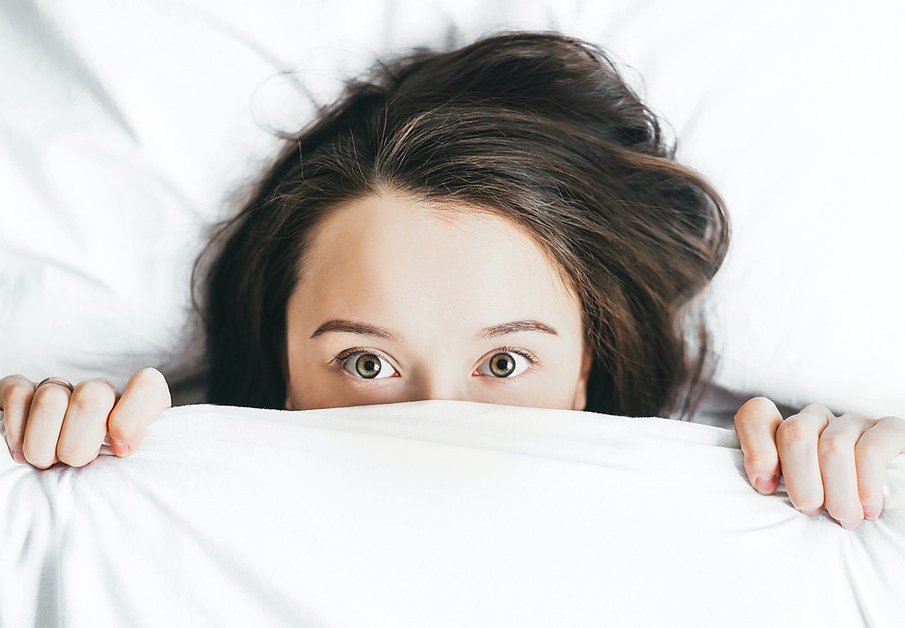 Privação de sono pode mexer com o humor e aumenta as chances de distúrbios mentais — Foto: Alexandra Gorn na Unsplash