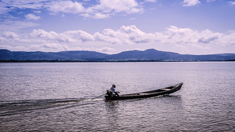 Rio araguaia-tocantins-barco-navegação (Foto: Edivaldo Alves de Sousa/Wikimedia Commons)