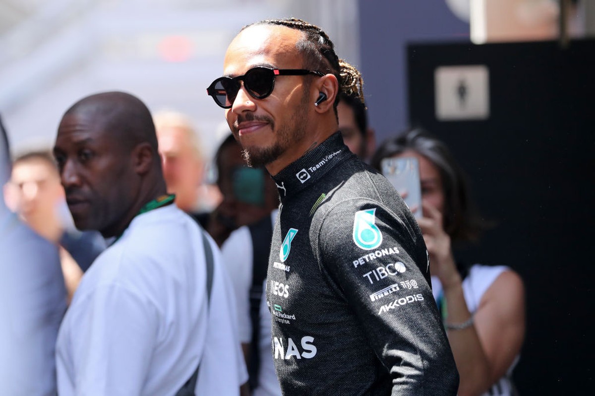Hamilton quiso retirarse del GP de España tras una caída para salvar el motor |  Fórmula 1