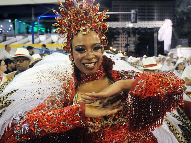 G1 - Pela 1ª vez, desfile Hare Krishna movimenta a Zona Sul do