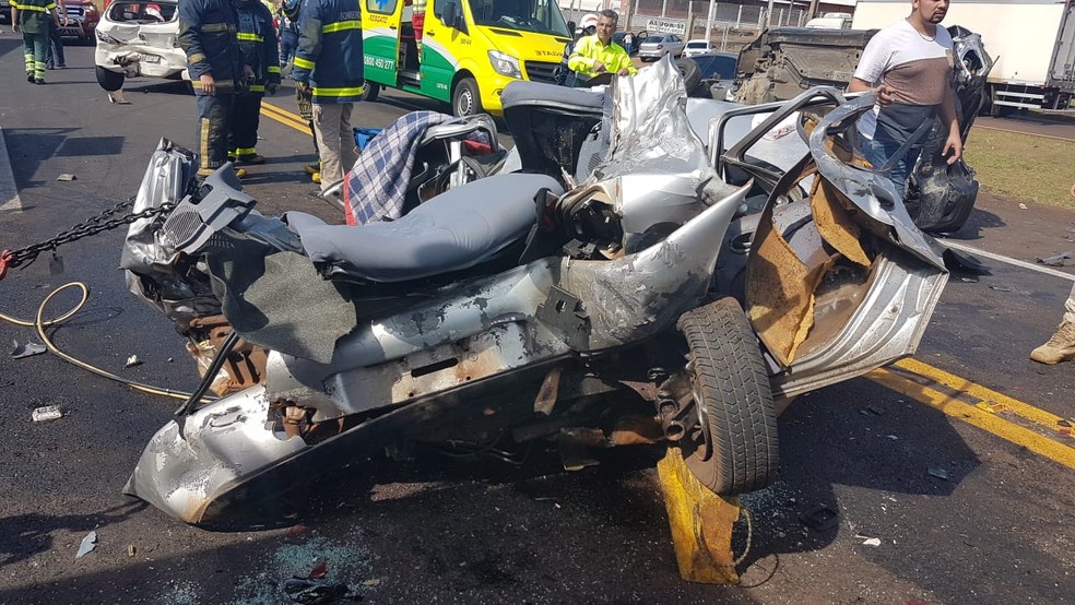 Jovem Ferido Em Engavetamento Com Tres Mortos Na Br 277 Deixa O Hospital Oeste E Sudoeste G1