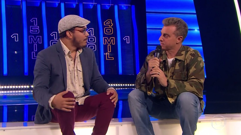 Marcos conta sua histÃ³ria de vida para Luciano Huck â Foto: TV Globo