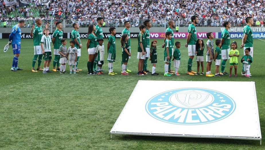 Cheirinho verde? Derrapada de 2009 pode servir de lição para o Palmeiras de hoje
