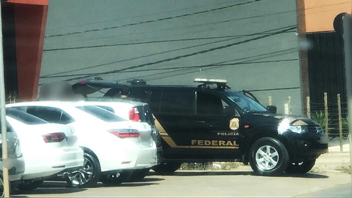 PF prende suspeito de fraudar procedimentos para colocar ao menos 29 armas no mercado clandestino na região de Montes Claros