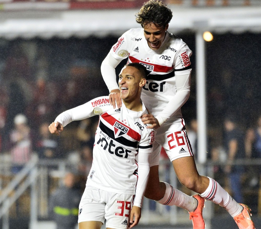 São Paulo faz último jogo sem Antony e Igor Gomes; veja em que estágio eles voltam da Seleção