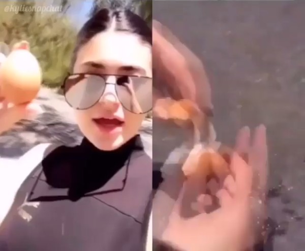 A socialite Kylie Jenner fazendo piada com o ovo que bateu seu recorde de curtidas (Foto: Instagram)