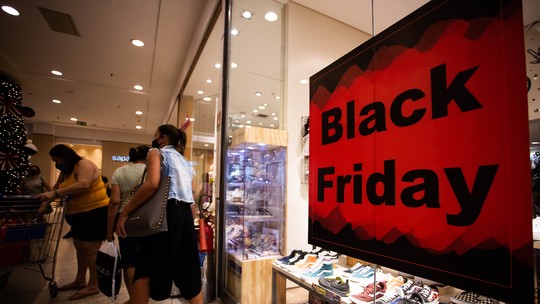 Vendas no e-commerce caem 23% na Black Friday 2022, aponta NielsenIQ|Ebit
