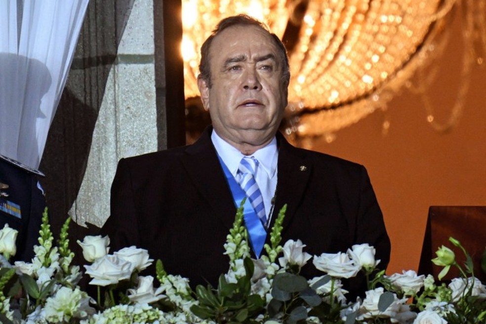 O presidente da Guatemala, Alejandro Giammattei, na celebração da independência do país, em 14 de setembro de 2022 — Foto: Johan Ordonez / AFP