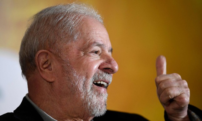 O ex-presidente Luiz Inácio Lula da SIlva participa de evento que sedimentou apoio da Rede Sustentabilidade à sua pré-candidatura à Presidência