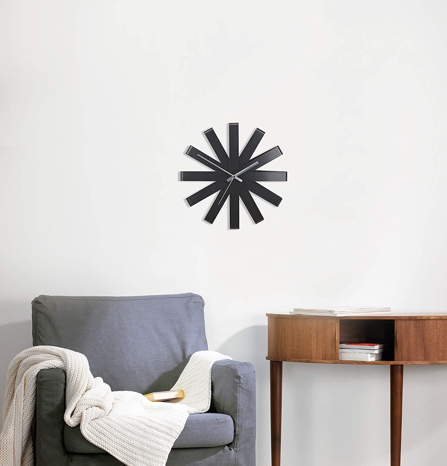 5 relógios para decorar a parede da sala (Foto: Reprodução/Amazon)