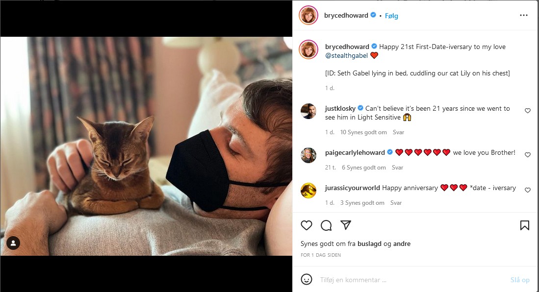 O post atriz Bryce Dallas Howard celebrando o aniversário de 21 anos de seu primeiro date com o marido (Foto: Instagram)