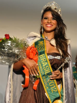 Universitária de MT de 19 anos vai representar o Brasil no concurso Miss Globo Internacional na Albânia (Foto: Flávio de Holanda)