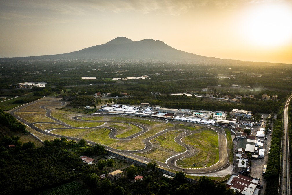 O Kartódromo de Sarno, sede do título mundial de Matheus Morgatto na classe OK do kart — Foto: Divulgação/FIA