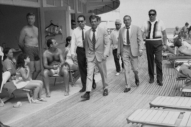 Frank Sinatra no Surf Club (Foto: reprodução)